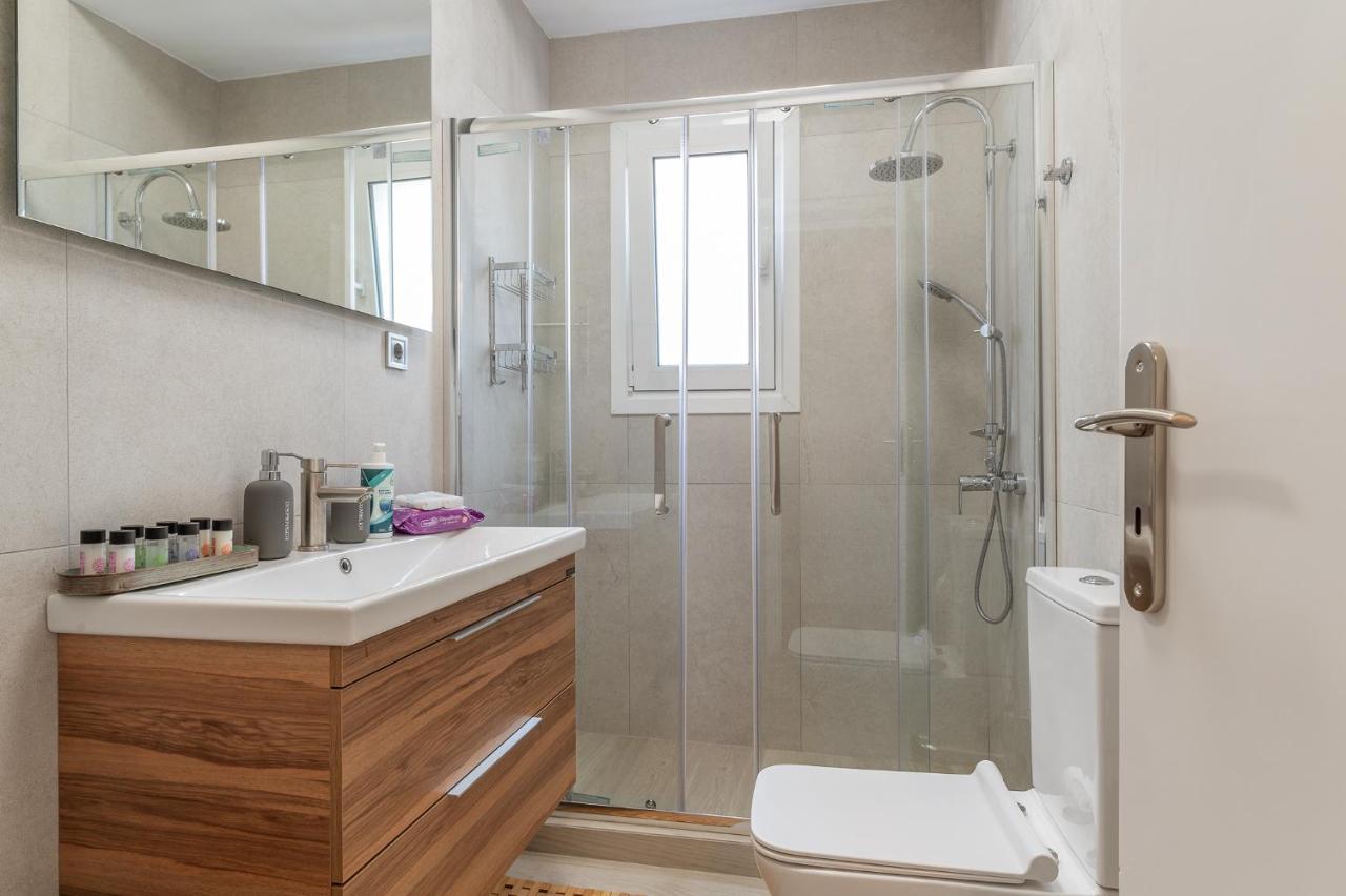 Apartment Modern Center - Hilton Area/ilisia